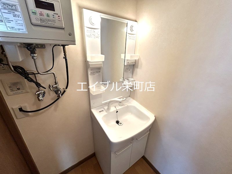 北海道札幌市東区北二十八条東１３丁目 洗面所