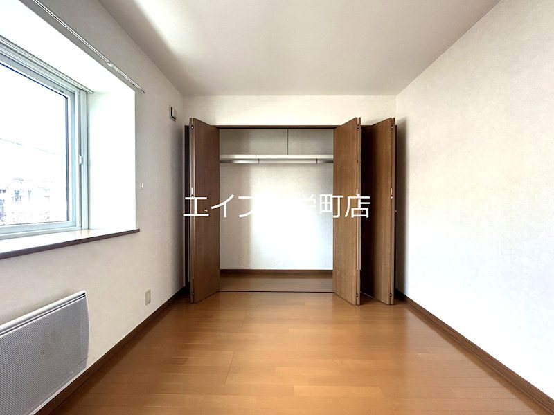 北海道札幌市東区北二十八条東１３丁目 収納