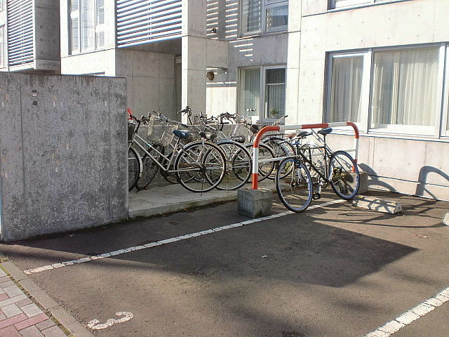 北海道札幌市東区北十五条東１６丁目 駐車場