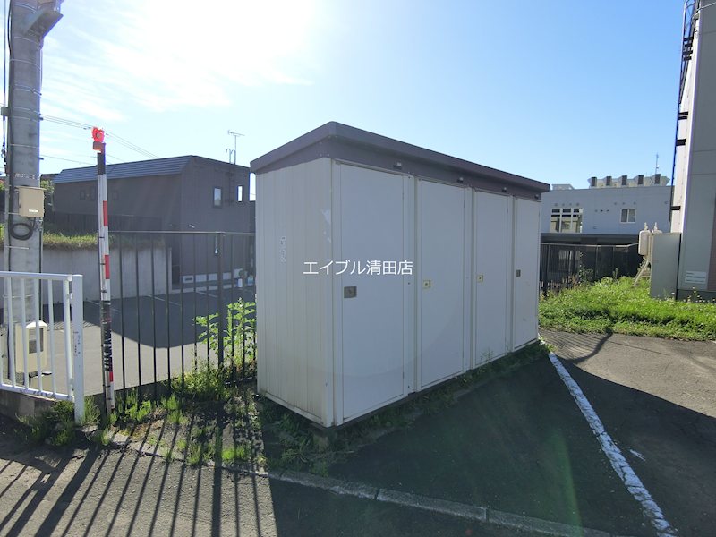 グランヴェール川沿 III その他