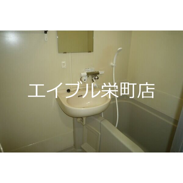 北海道札幌市東区北三十一条東１７丁目 風呂画像