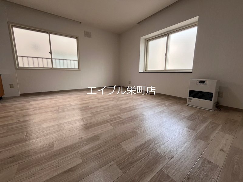 北海道札幌市東区本町一条５丁目 リビング
