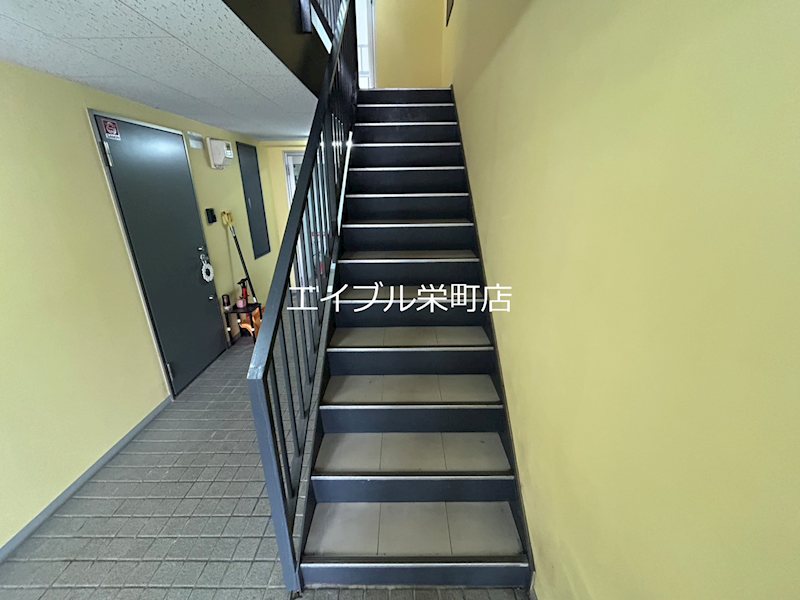 北海道札幌市東区北三十一条東１７丁目 ロビー