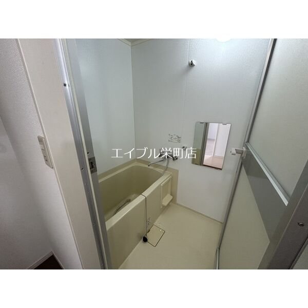 北海道札幌市東区北三十一条東１７丁目 風呂画像