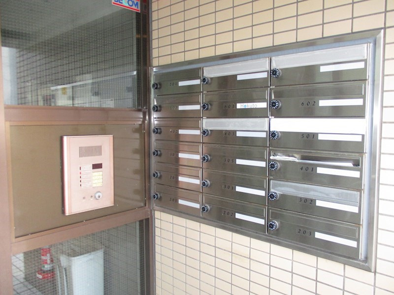 北海道札幌市東区北二十三条東６丁目 エントランス