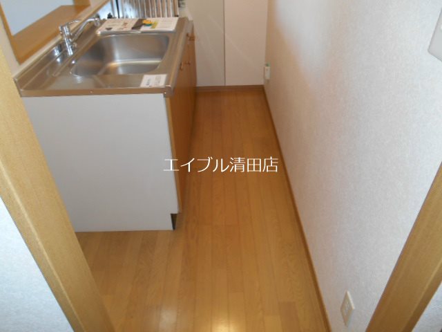 アーヴァン８４ その他