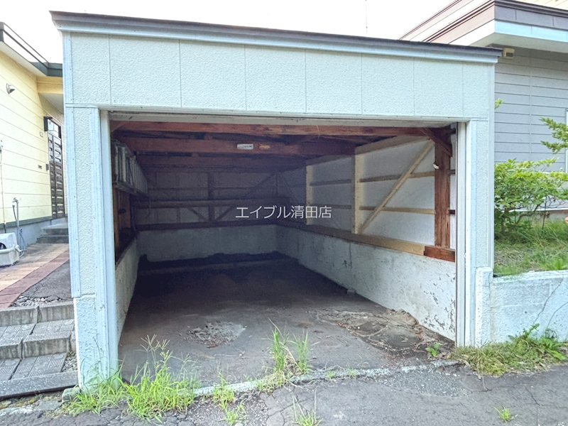 大曲南ヶ丘5丁目戸建 駐車場