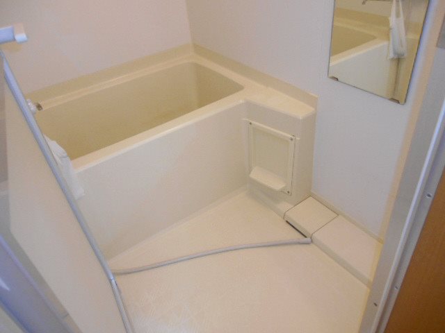 シェスタ南ヶ丘Ⅲ 風呂画像