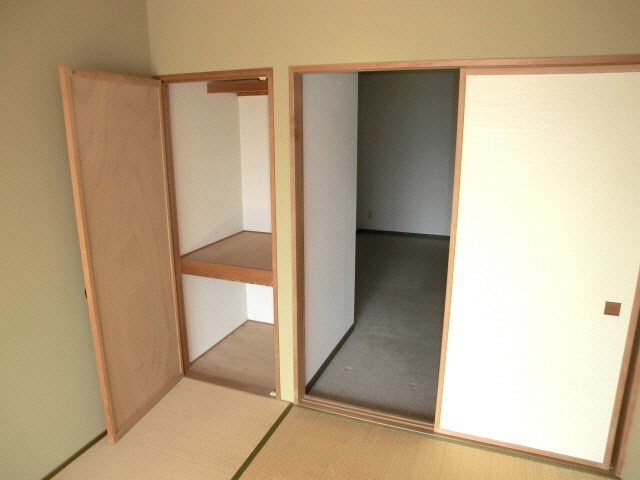 エクレール羊ヶ丘 収納