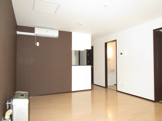 北海道札幌市東区本町二条２丁目 リビング