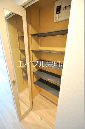 北海道札幌市東区北九条東８丁目 玄関