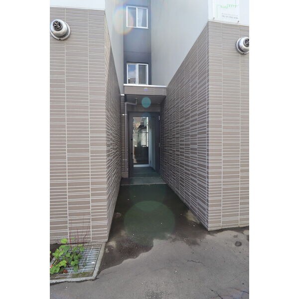 COMSA月寒中央 エントランス