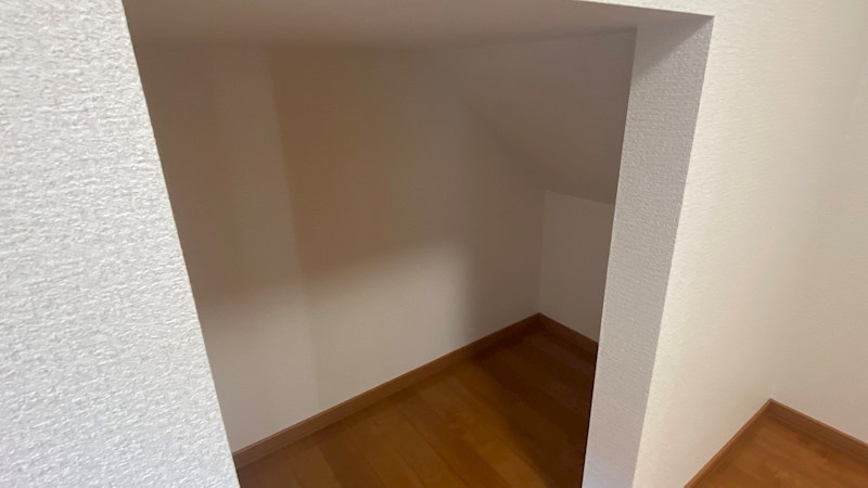 北海道札幌市東区東雁来九条４丁目 収納