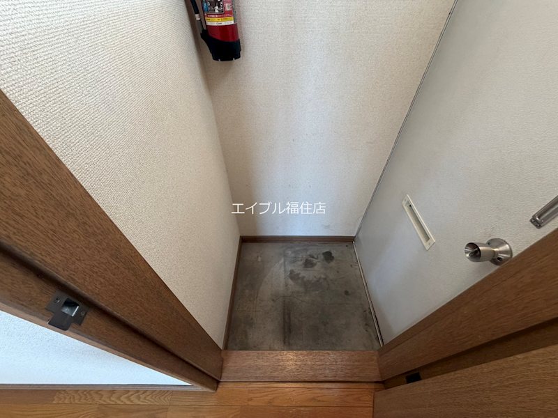 一条ハウス 玄関