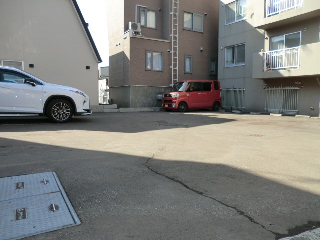 グリーンリーフ村上 駐車場