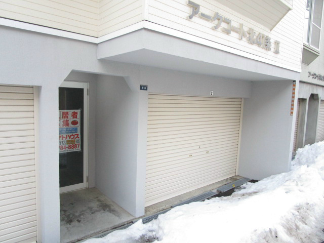 北海道札幌市東区北四十一条東８丁目 エントランス