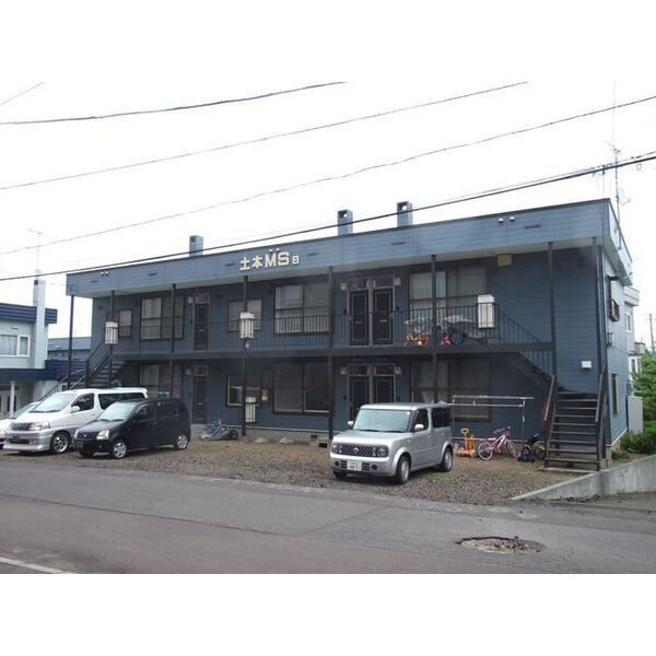 土本マンションB 駐車場