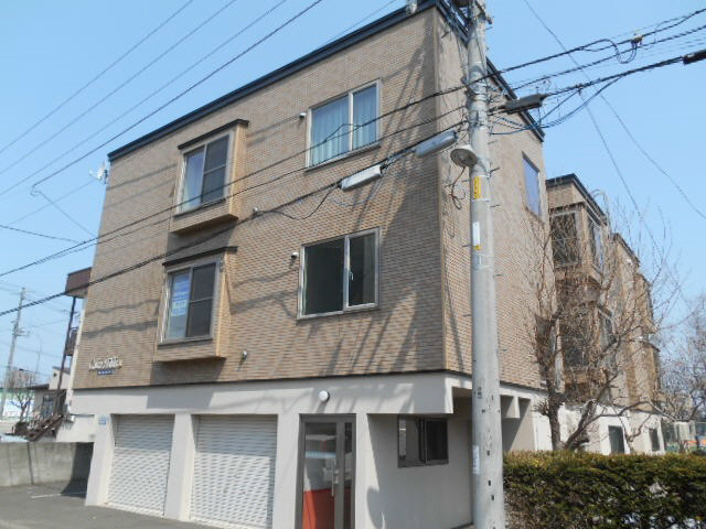 カルムヒルズⅡ 外観