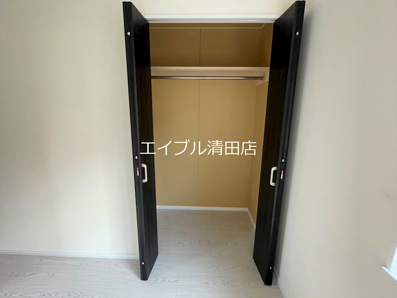 ラフール北野 収納