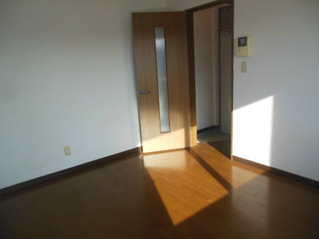 アルルカン真栄 その他
