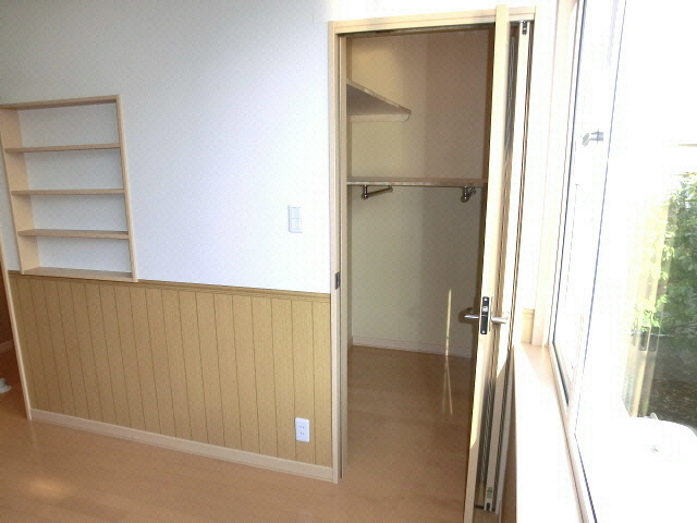 サンピア福住２-３ 収納