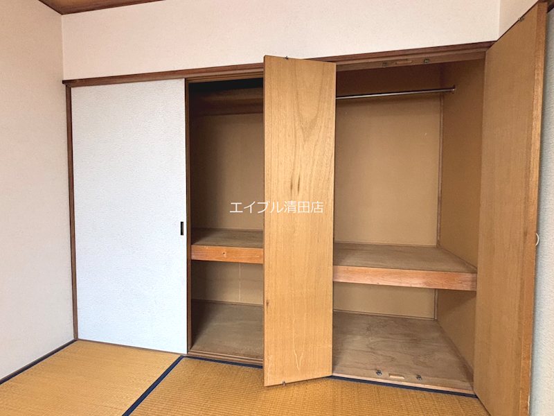 コーポ水越 収納