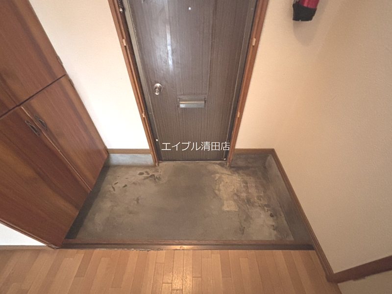 コーポ水越 玄関