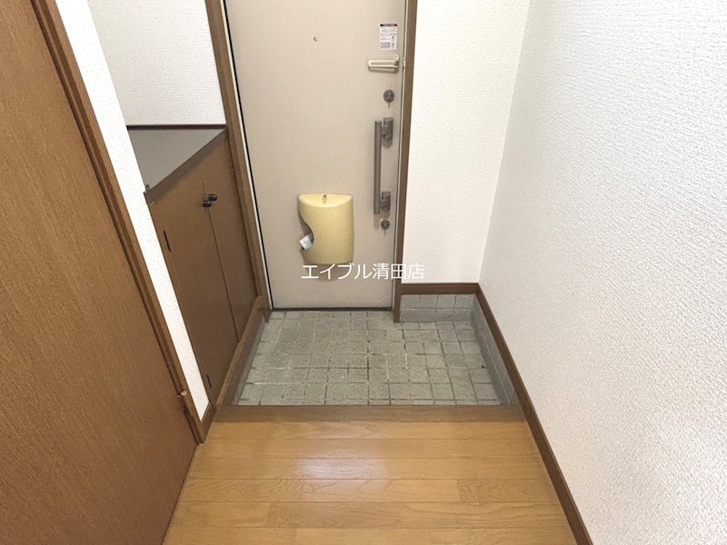テラスハウス北野 玄関