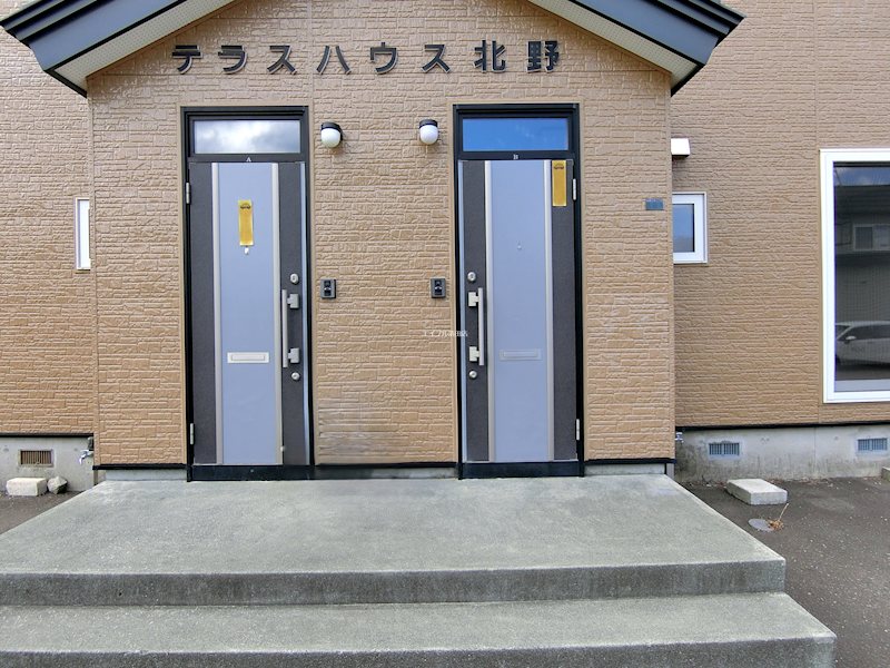 テラスハウス北野 エントランス