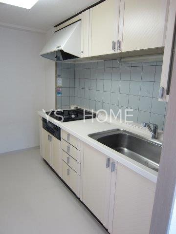 フォリスト キッチン