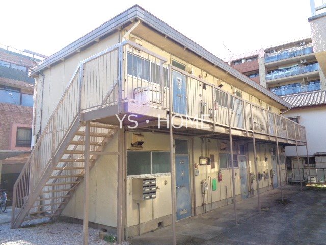 ドムス新間 外観