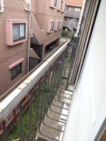 ドムス新間 ベランダ