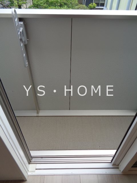 グラナーデ高井戸東 ベランダ