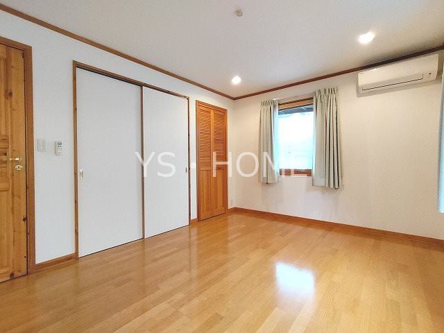 Philips Place House  ベッドルーム