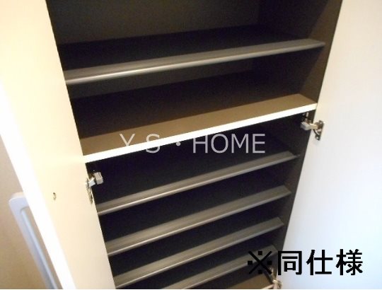 ボヌール　ド　レイ 玄関