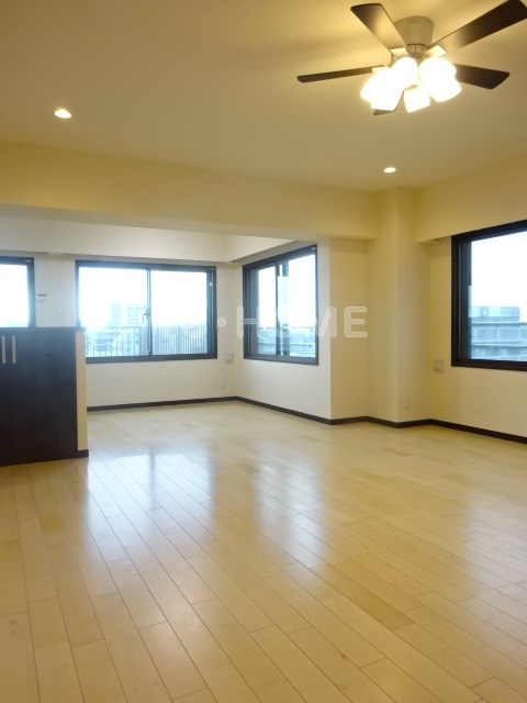 ロイヤルシティ西荻窪Ⅱ  リビング