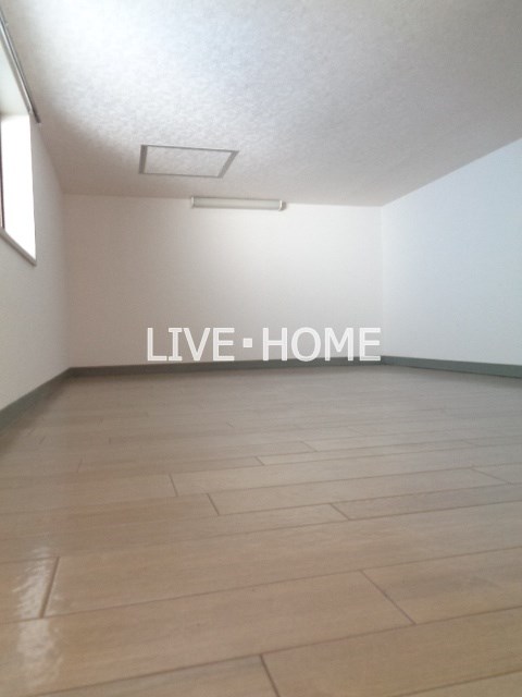 その他12