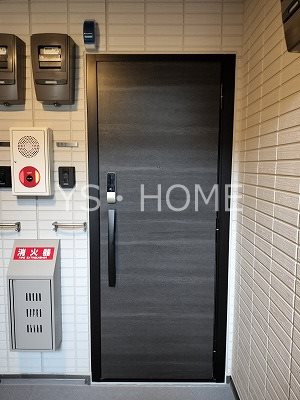 D-ROOM下連雀 玄関