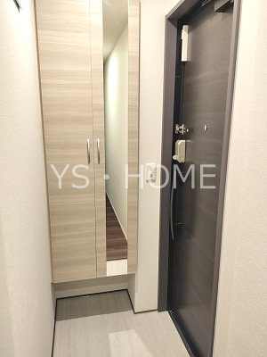 D-ROOM下連雀 玄関