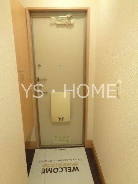 モーントシャイン 玄関