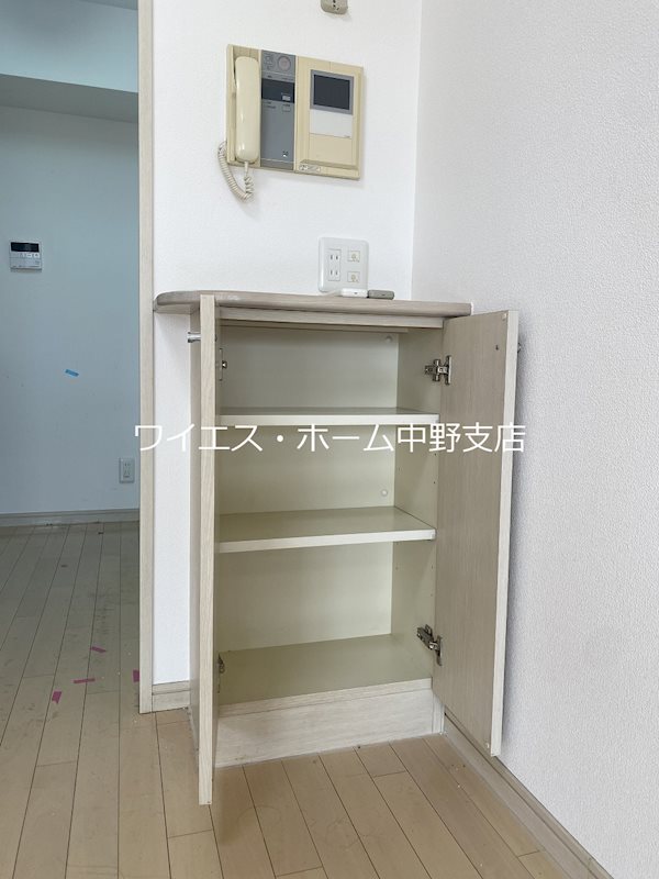 その他27