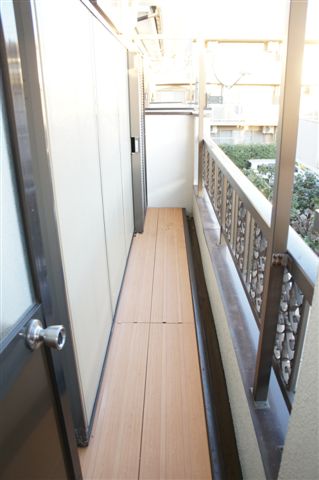 立野町貸家   ベランダ