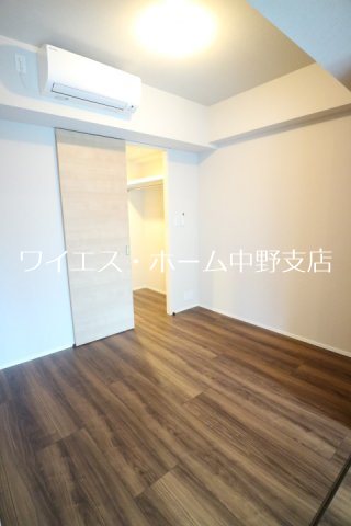 ベッドルーム
