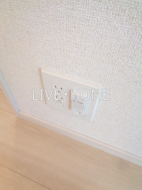 その他13