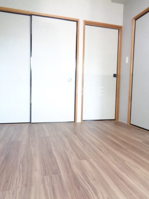 その他13