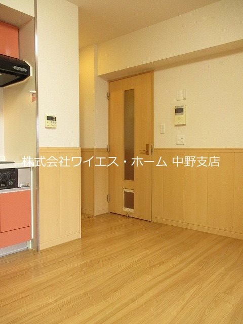 その他11