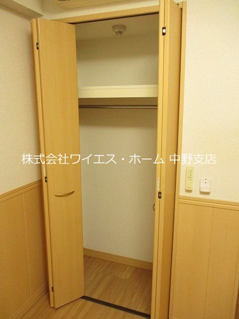 その他13