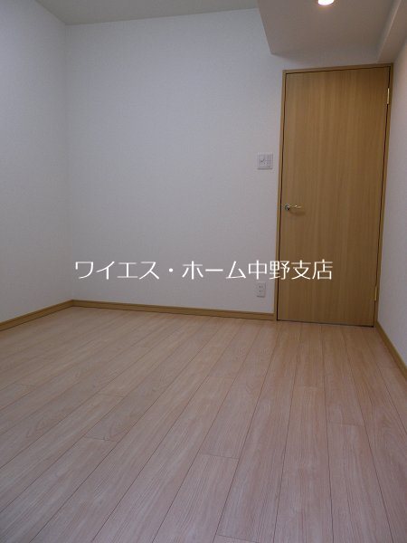 ベッドルーム