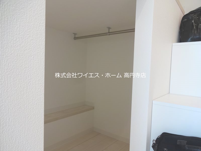 ベッドルーム