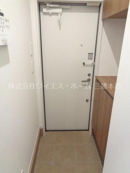 ＭＪメゾンB 玄関